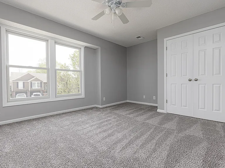 11246 N Madison Ave — Photo 20
