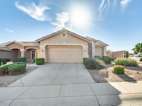 3rd image of 2311 E Silverwood Dr