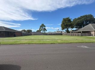 2716 Chalona Dr, Chalmette, LA 70043