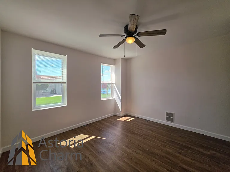 905 N Patterson Park Ave — Photo 41