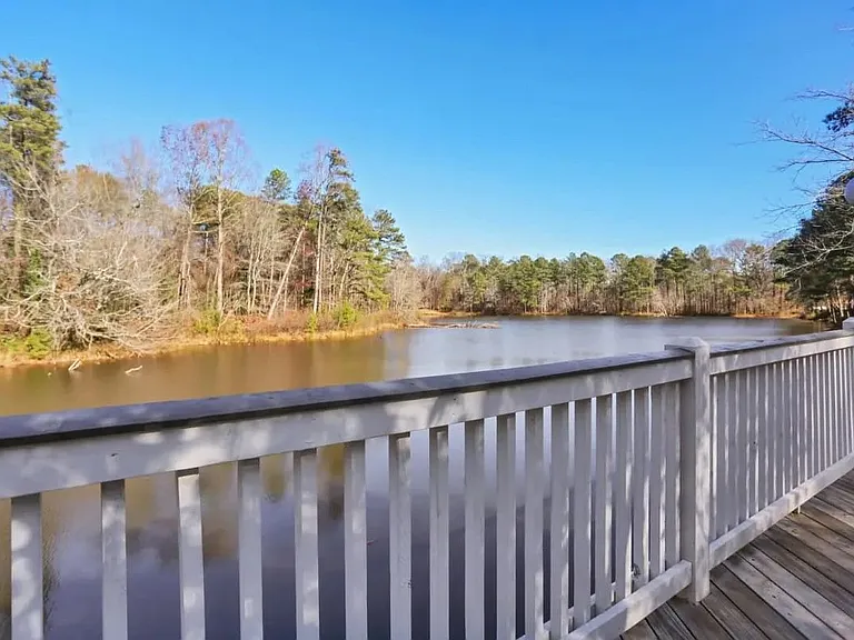 Reserve at Peachtree Corners — Photo 16