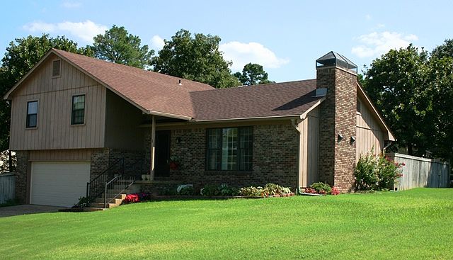 1 Forest Maple Court 