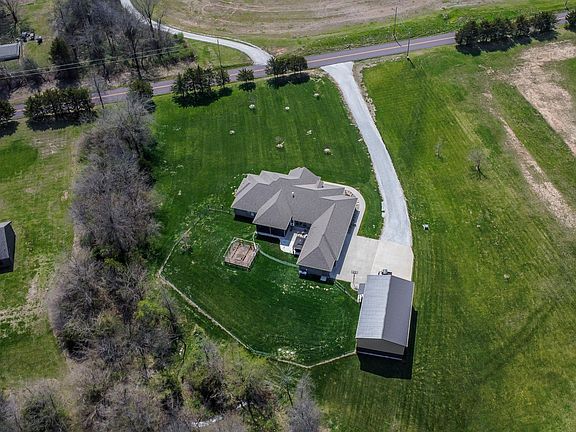 4th image of 11033 E Timmons Rd