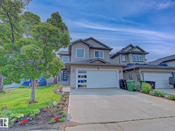 13 Almond Bay, Fort Saskatchewan, AB T8L 0A4