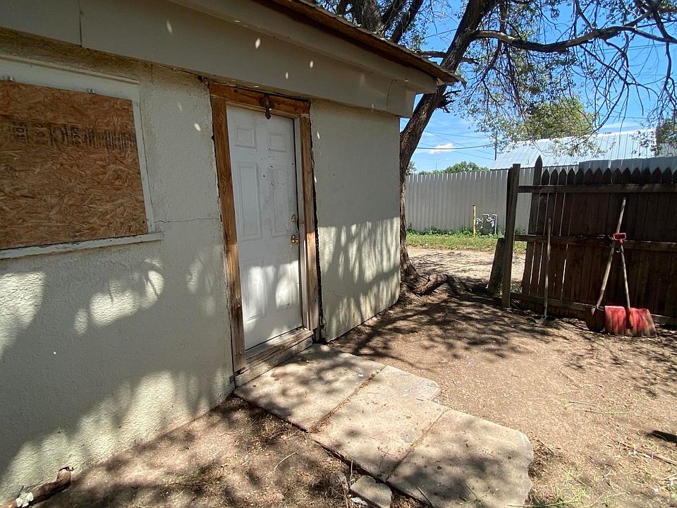 Building Photo 3