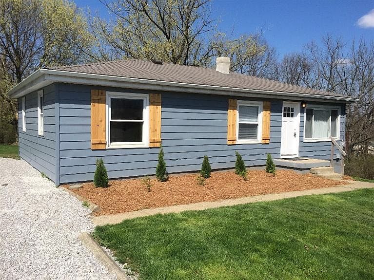 1st image of 5811 Green Dr
