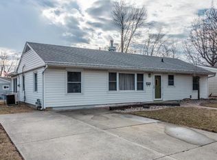 3317 Chestnut Ave, Mattoon, IL 61938