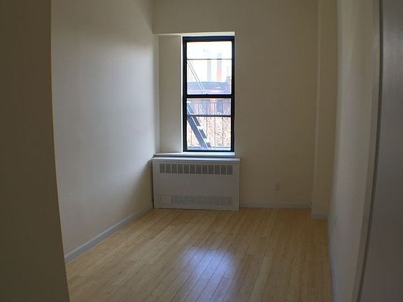5th image of 853 Saint Nicholas Ave APT 402