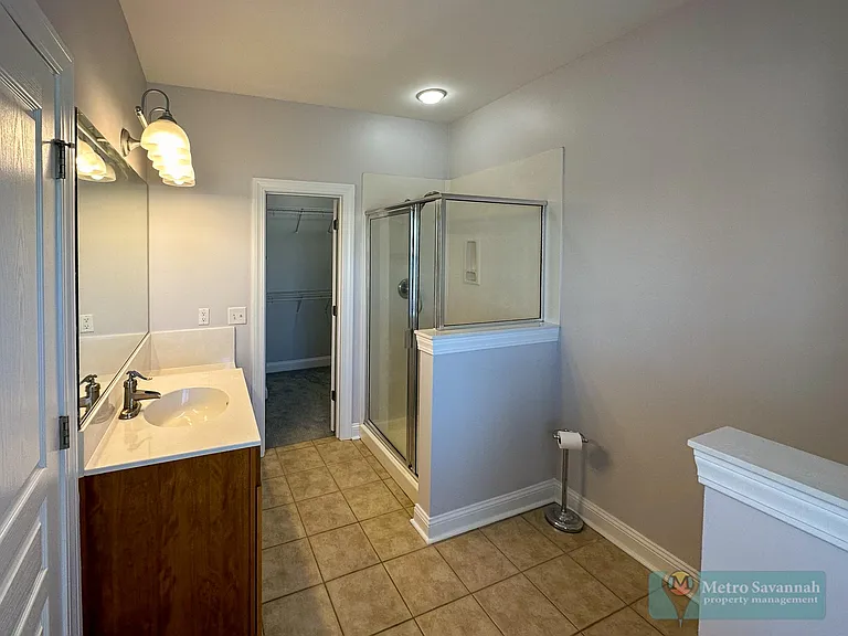 303 Lake View Dr — Photo 19