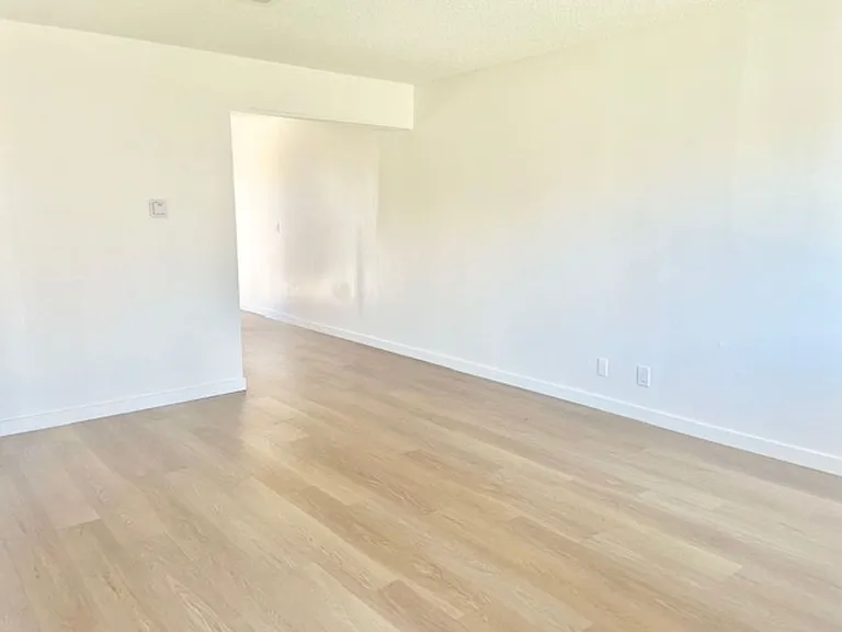 The Heritage Apartments — Photo 22
