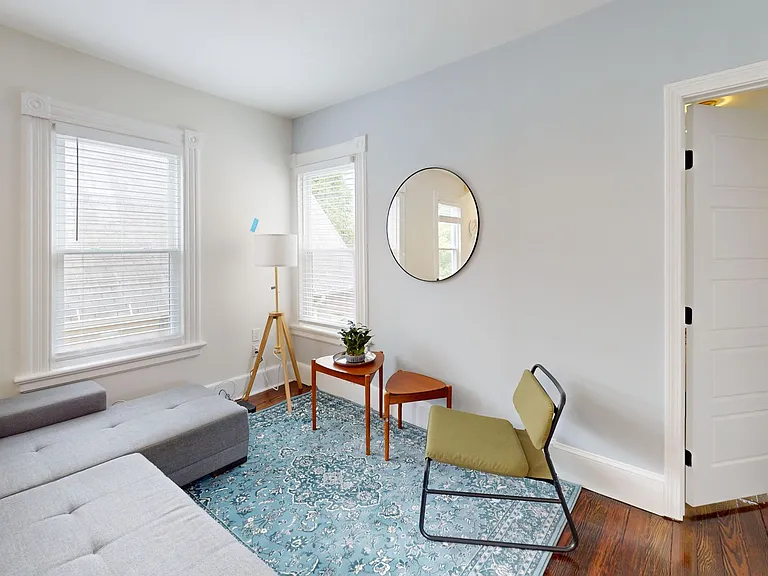 69 Edwards St — Photo 8