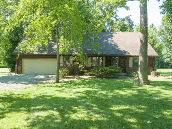 5144 Tarrytown Rd, Newburgh, IN 47630