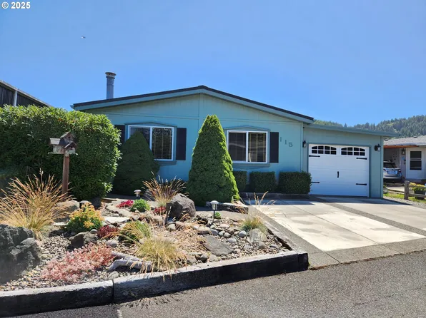 100 River Bend Rd Space 115, Reedsport, OR 97467