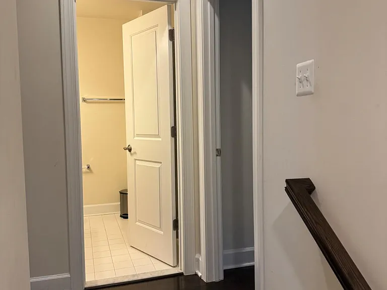 4610 Woodberry St — Photo 25