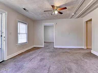214 Fort Williams St #214 — Photo 5