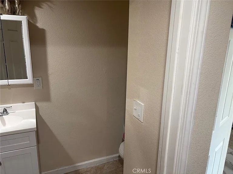 6764 Chadbourne Ave #A — Photo 17