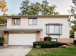 3405 Golfview Dr, Hazel Crest, IL 60429
