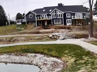 2412 E 900 N, Roanoke, IN 46783