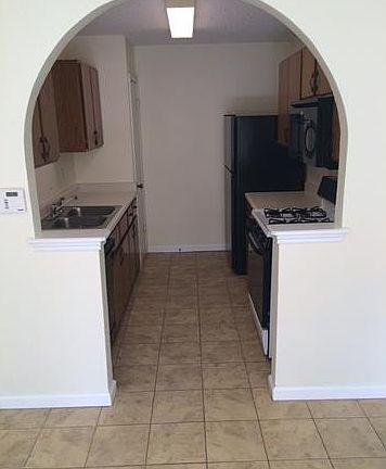 4th image of 1818 Rainy Meadows Dr