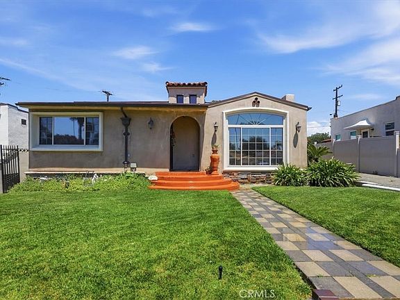 5th image of 2041 Blenheim St