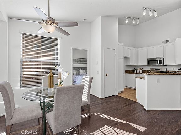 5th image of 19431-14H Rue De Valore