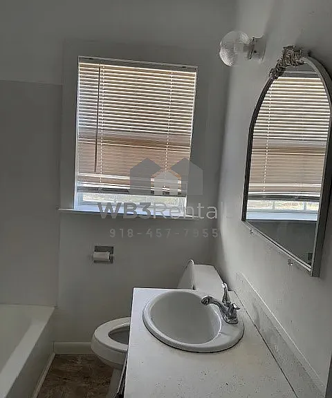 106 N M St — Photo 11