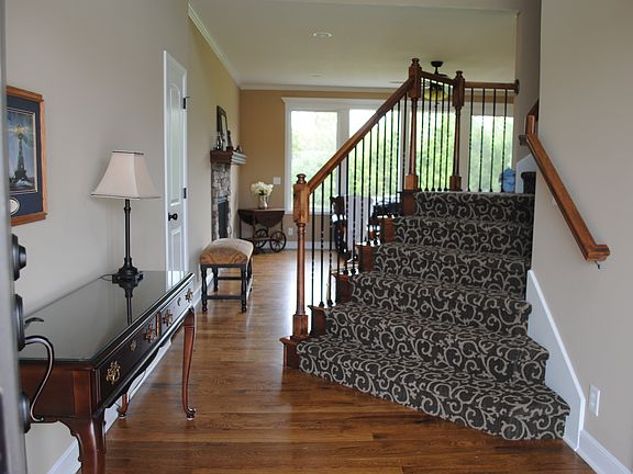2nd image of 12815 Woodland Ave