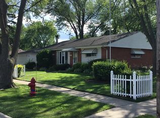 358 Virginia Pl, Wheeling, IL 60090