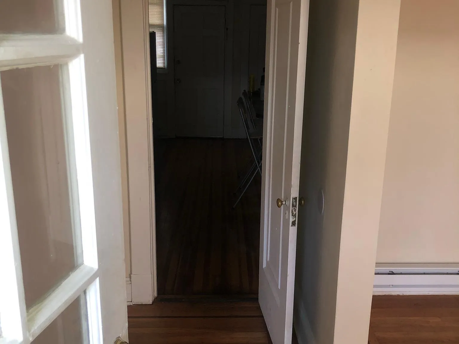 1 bed, 850 sqft, $1,150 — Photo 4