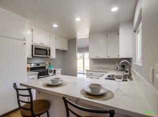 4712 Lofty Grove Dr, Oceanside, CA 92056
