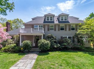 37 Garden Rd, Wellesley, MA 02481