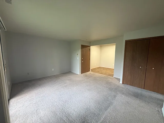 1 bed, 750 sqft, $995 — Photo 3