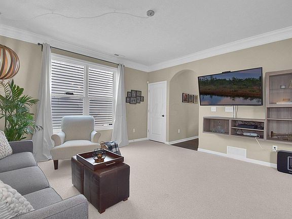 5th image of 5511 Eagle River Dr