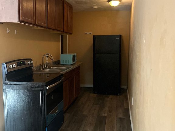 3rd image of 12435 NW 20th Ct #B