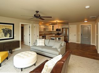 THE GATEWAY, Oconomowoc, WI 53066