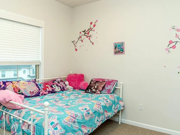 420 Fairmont Dr — Photo 25