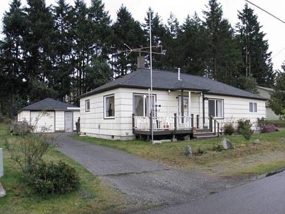 1st image of 5226 Yearley Dr NE