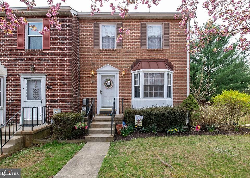 1st image of 812 Tilghman Dr