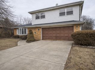 1118 Charlene Ln, Schaumburg, IL 60193