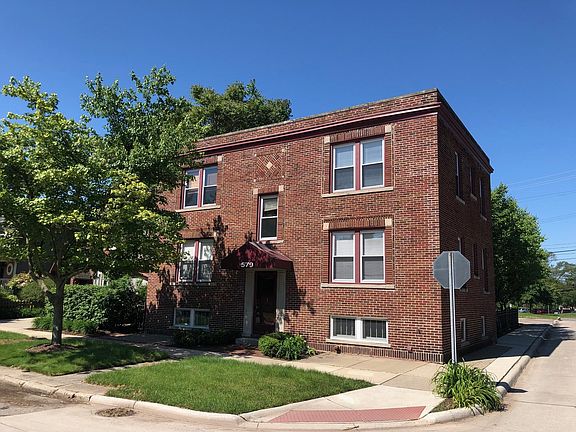2nd image of 579 N Center St APT 4