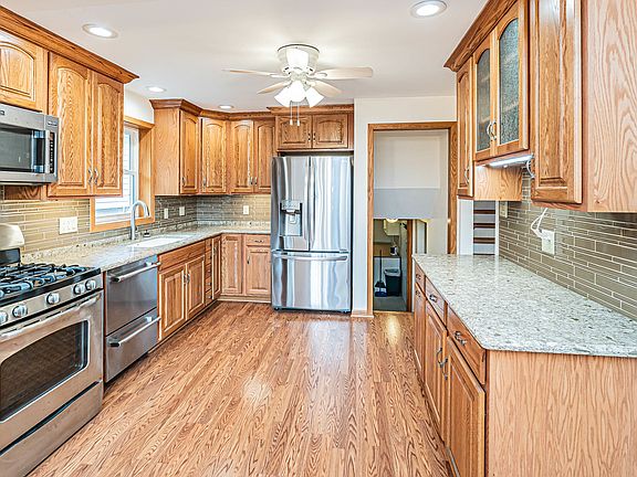 3rd image of 9339 S 84th Ave