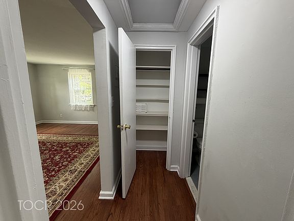 5th image of 80 Huguenot Ave APT 9B