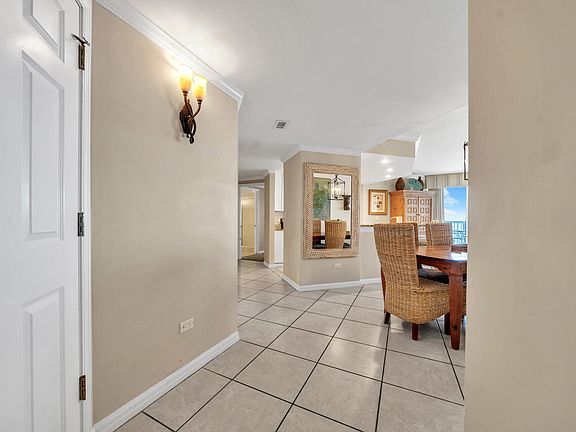 4th image of 15300 Emerald Coast Pkwy Unit 904