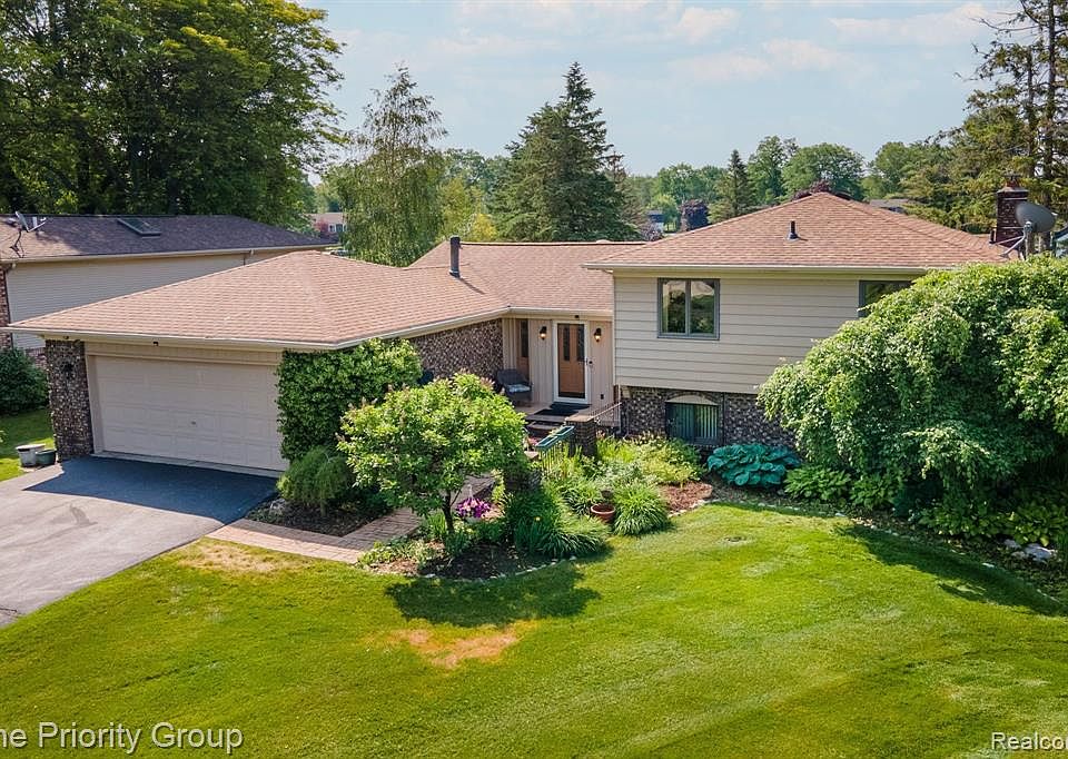 1103 Arbroak Way, Lake Orion, MI 48362 Zillow