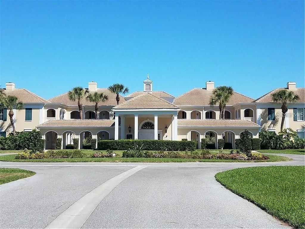 1 bed, 1.0 bath, 595 sqft, $1,600 — Photo 1