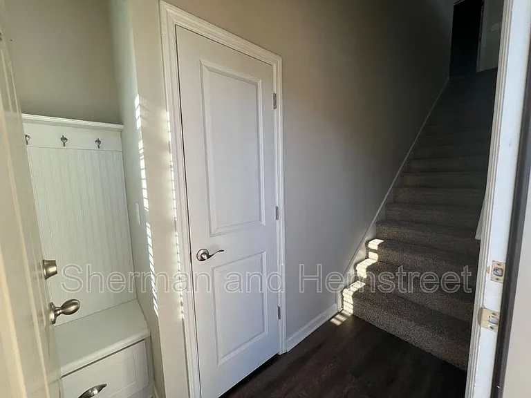 752 Tarvin Cir #752 — Photo 2