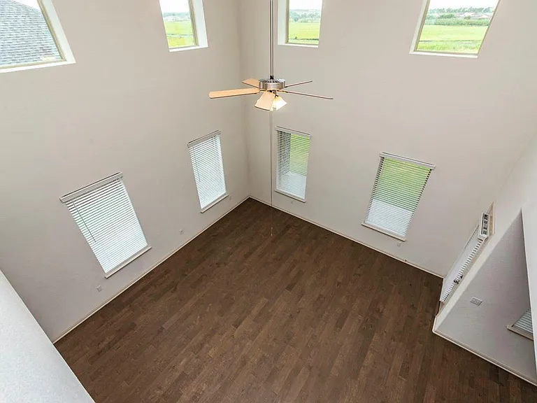 16445 Marcello Dr — Photo 11