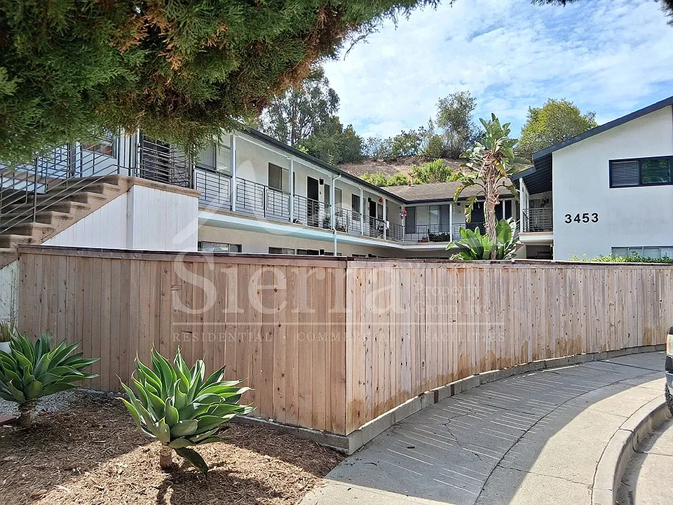 3453 Richland Dr #20