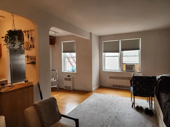 12325 82nd Ave APT 5T, Jamaica, NY 11415