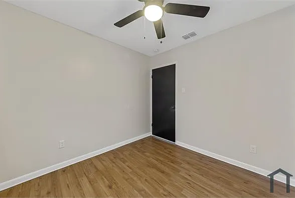 3014 Patricia Ln — Photo 11